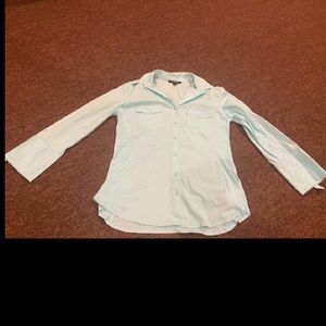 Zac and Rachel Women’s large baby blue dress shirt button down w/ collar